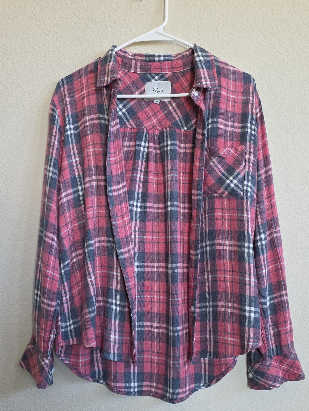 NEW Rails Hunter Plaid Flannel Button-Up Shirt in Pink Blue Sz M